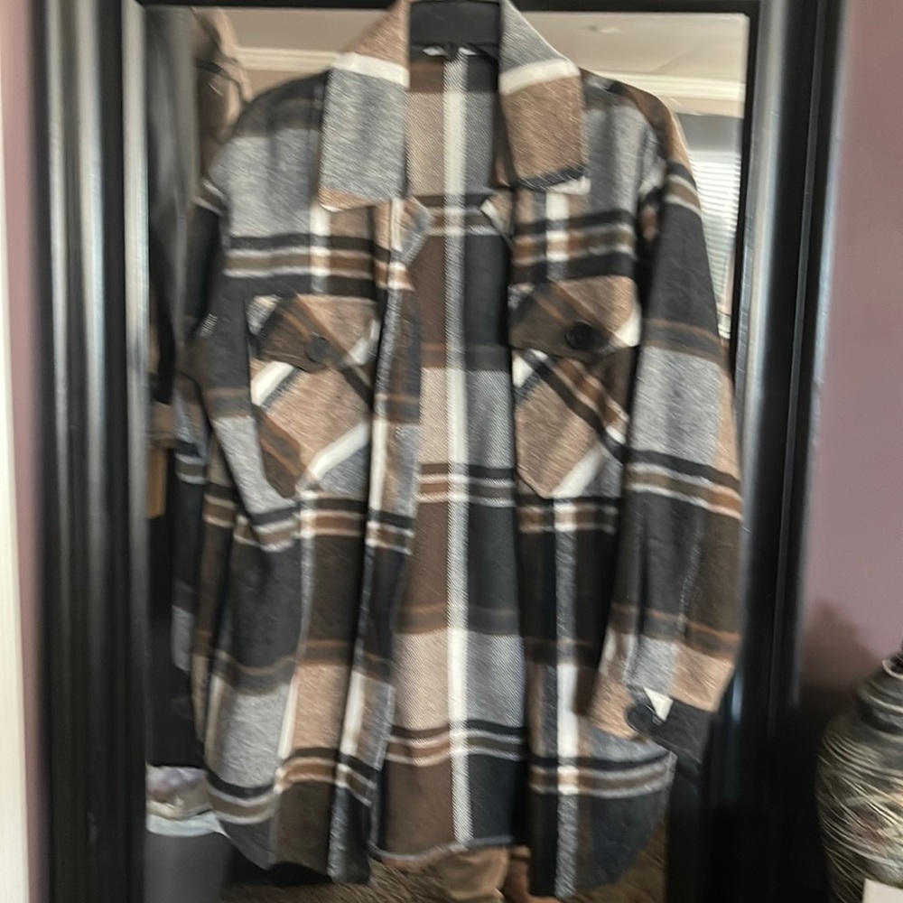 Soft Shacket - image 1